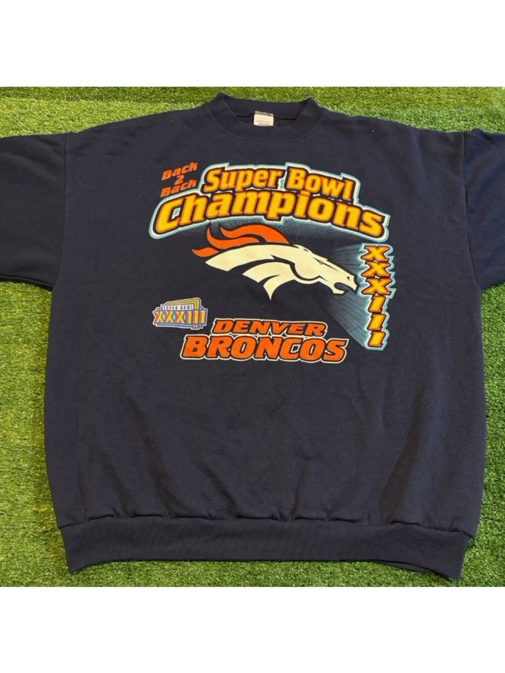 Vintage Denver Broncos sweatshirt mens XL blue logo 7 super bowl crewneck 90s